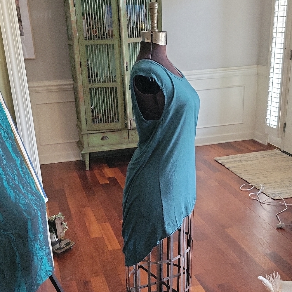 Teal Asymmetrical Hem Top